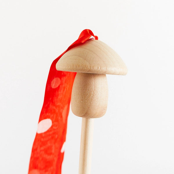 Sarah's Silks Mushroom Streamer