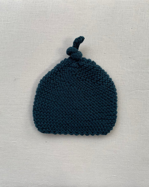 Knitted by Nana Top Knot Beanie - Amazon Green