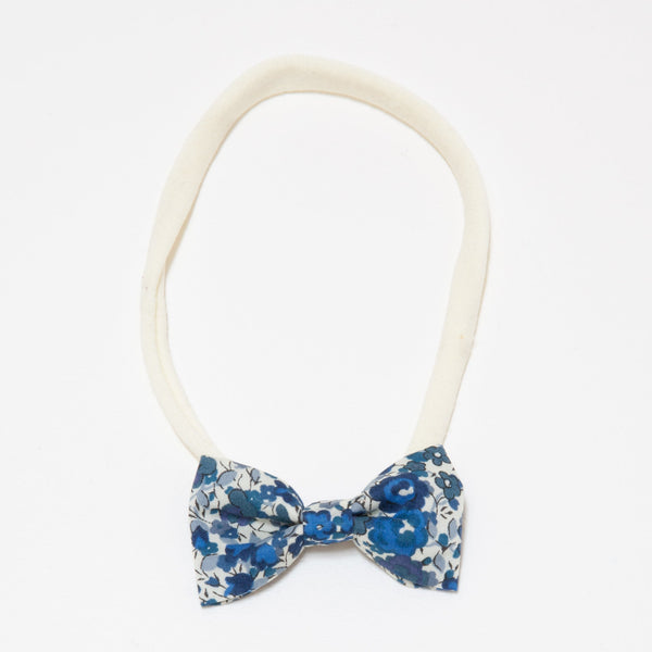 Pretty Wild Minnie Baby Bow Elastic Headband Blue Floral