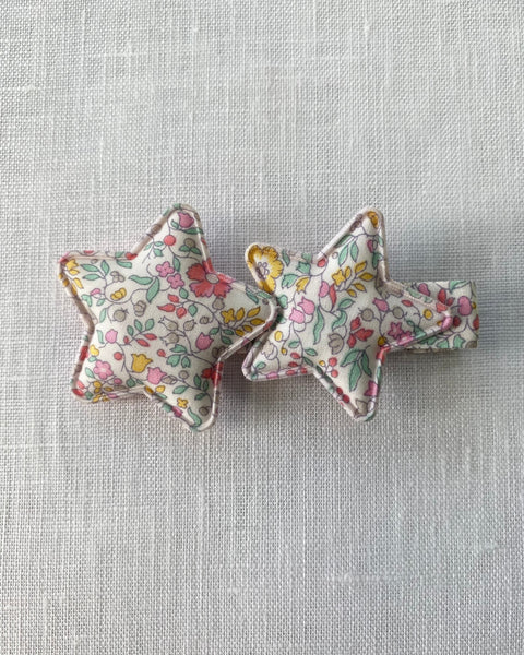 Pretty Wild Kids Gemini Clip Spring Flowers