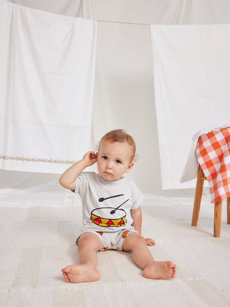 Bobo Choses Baby Play the Drum Placement Print Short Sleeve Tee