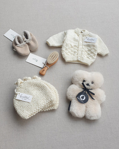 Knitted by Nana Top Knot Beanie - Cream