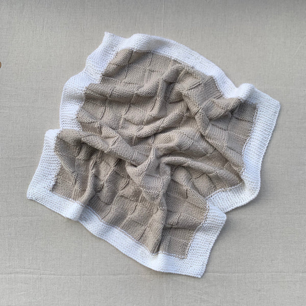 Knitted By Nana Georgie Champagne and Cream - 600 x 600mm