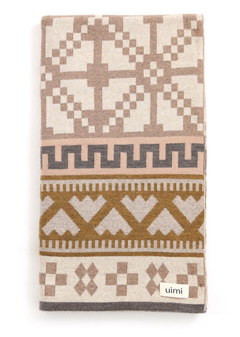 Uimi Prairie Folk Pattern Blanket Merino Wool. Size: Bassinet. Colour: Nutmeg