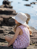 Acorn Vanilla Frayed Bucket Hat