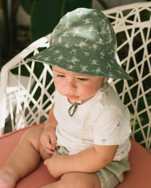 Acorn Frogs Wide Brim Hat - Infant
