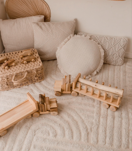Q Toys Log Truck