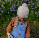 Acorn Daisy Beanie Oatmeal