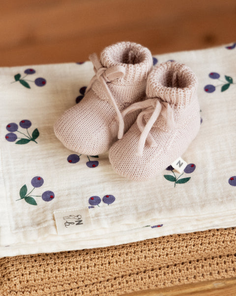 Nature Baby Winter Berry Wrap