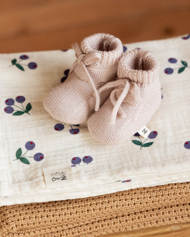 Nature Baby Winter Berry Wrap