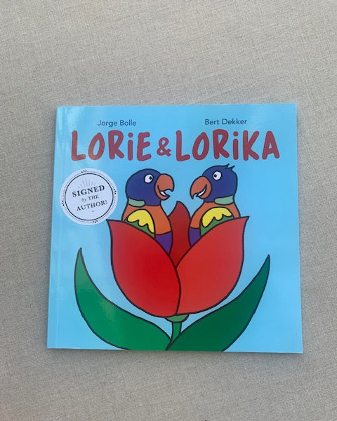Lorie and Lorika by Jorge Bolle