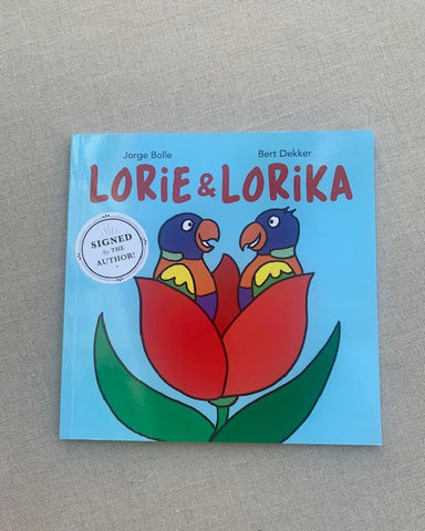 Lorie and Lorika by Jorge Bolle