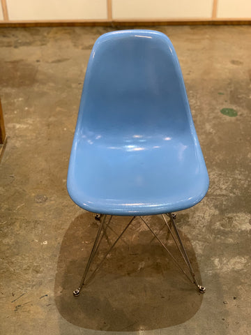Vintage Eames Fibreglass Chair BLUE ** PICK UP ONLY **