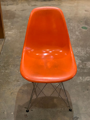 Vintage Eames Fibreglass Chair ORANGE ** PICK UP ONLY **